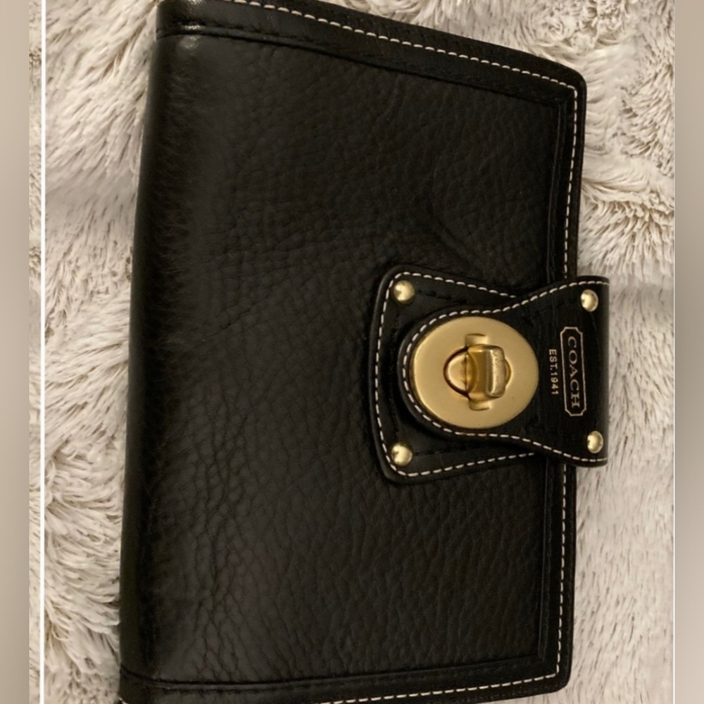 🚨ISO🚨NFS🚨 Coach Black Leather Planner with Brass Accents